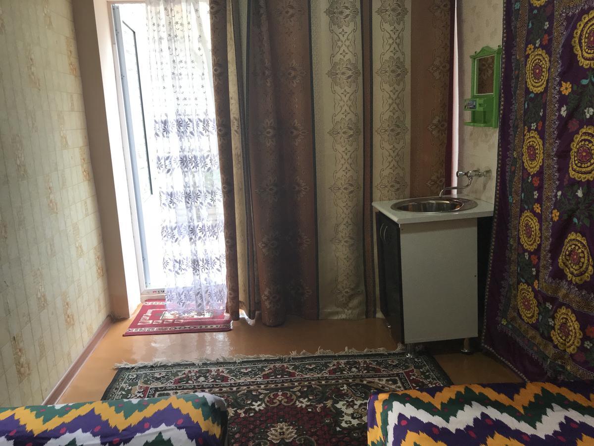Diyor Hostel Buchara Exteriör bild